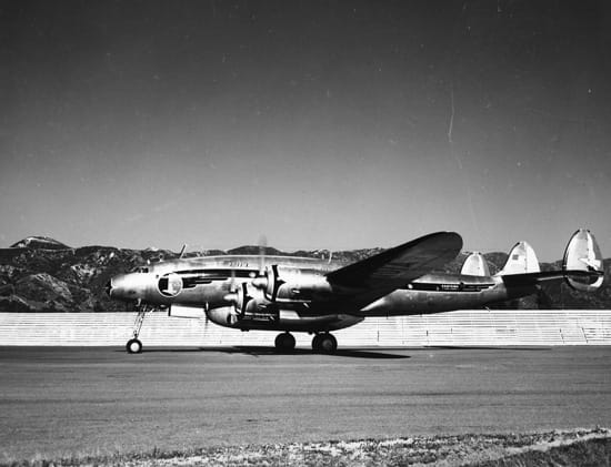 Lockheed Constellation der Eastern Air Lines auf dem Vorfeld