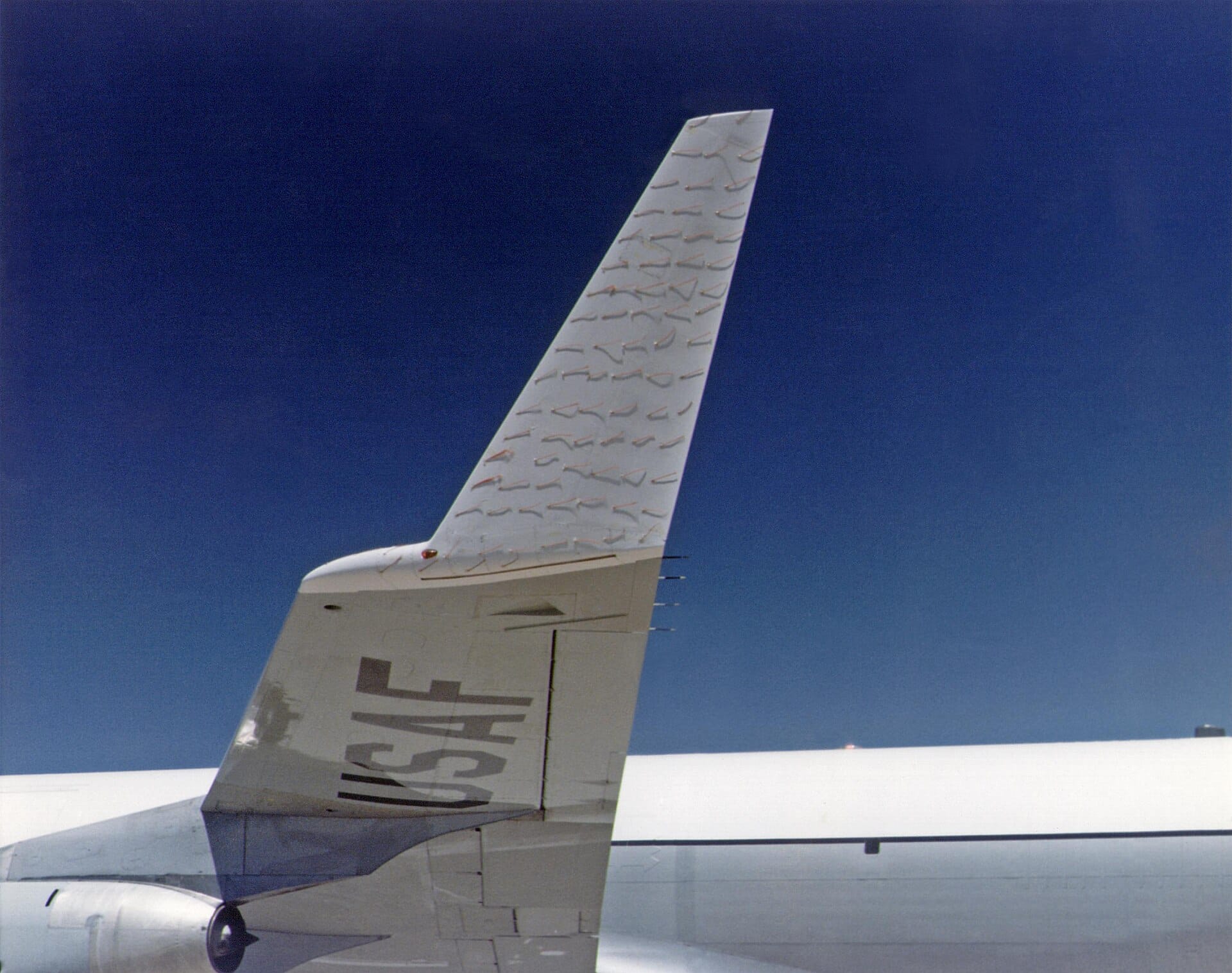 NASA KC-135 winglet covered in airflow tufts