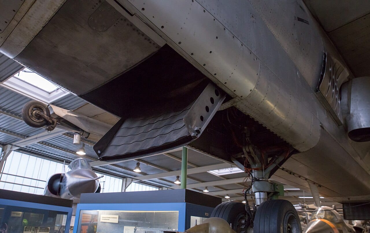 VAK 191B fuselage and lift-engine arrangement
