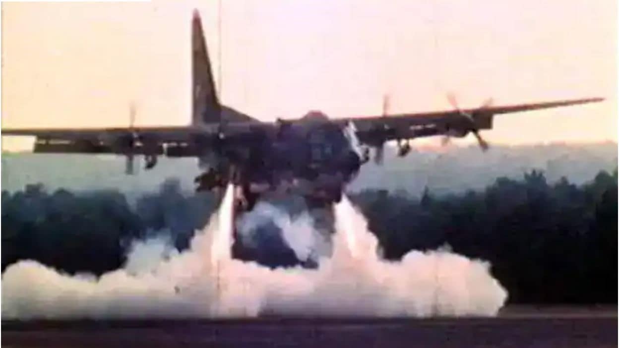 Credible Sport XFC-130H firing braking rockets