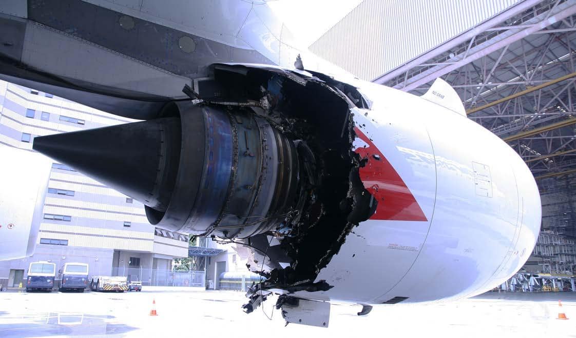 Motore Rolls-Royce Trent 900 numero 2 danneggiato dell'Airbus A380 VH-OQA della Qantas in seguito al guasto non contenuto del volo QF32.