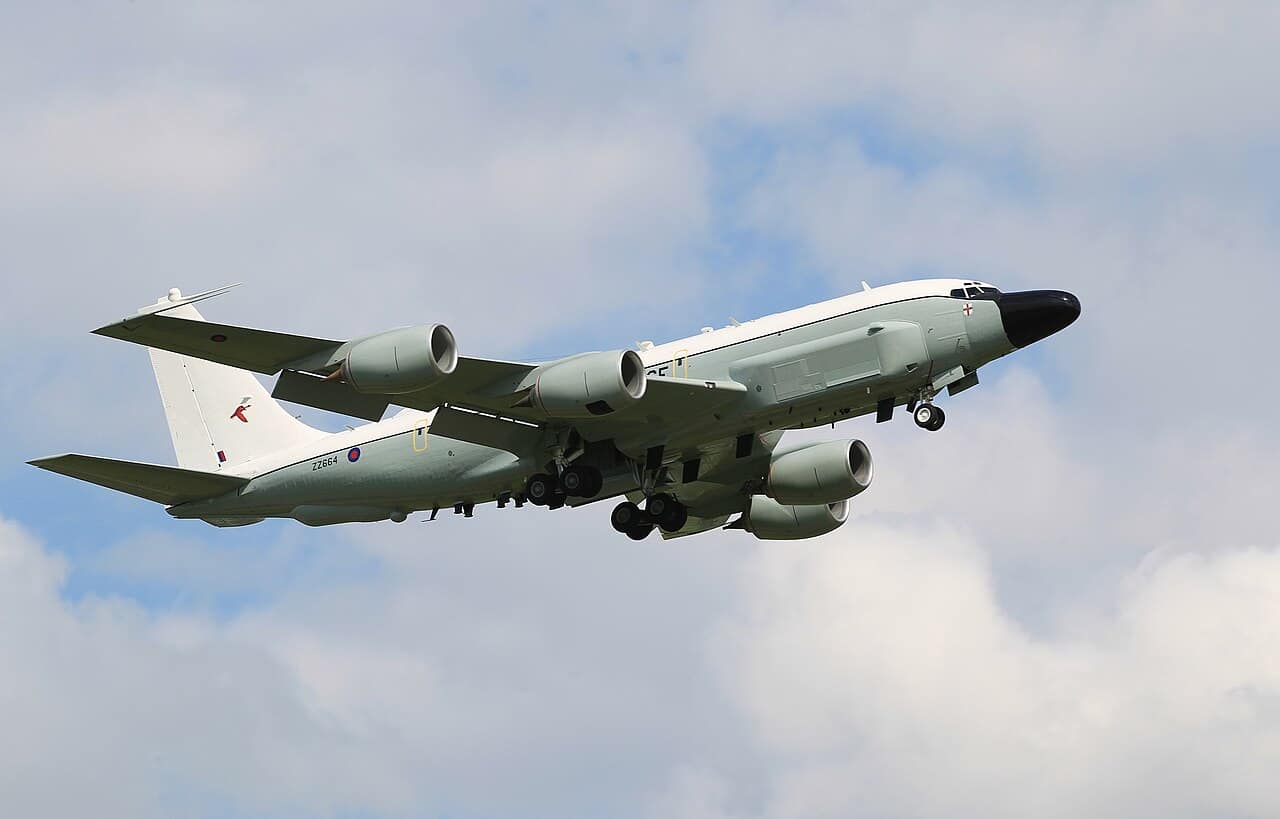 RC-135W Nietverbindung