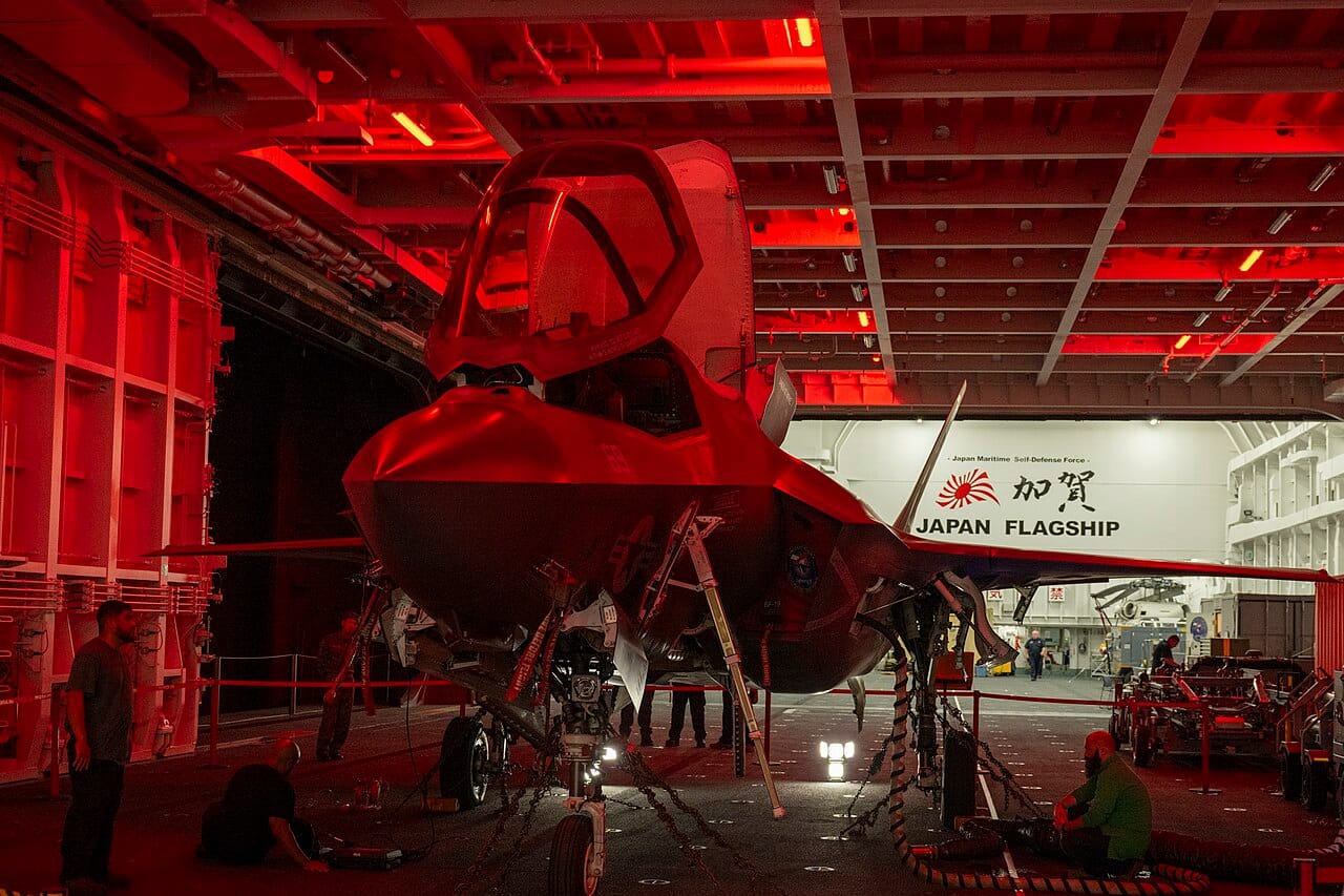 F-35 maintainers JS Kaga Japan