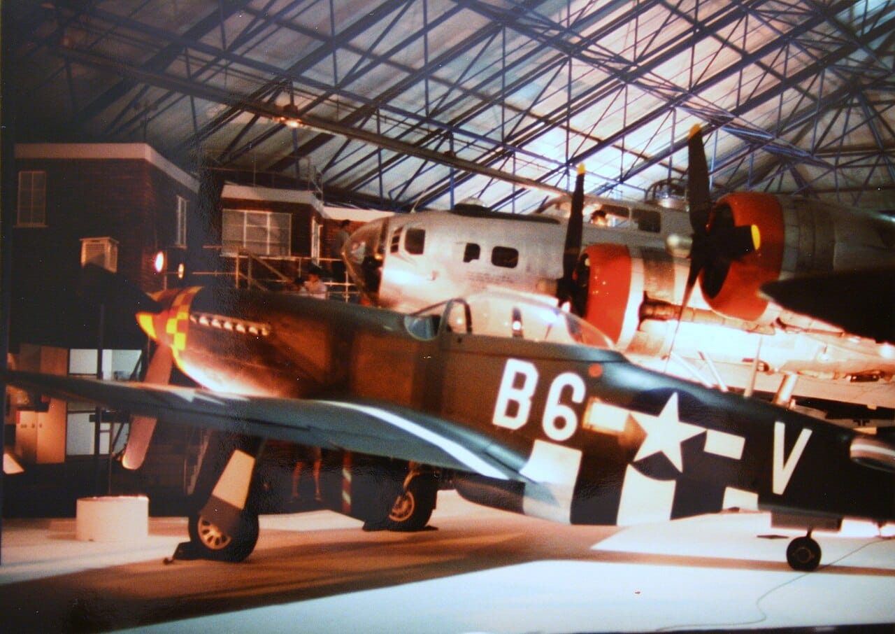 P-51 Mustang flying with a B-17 Flying Fortress