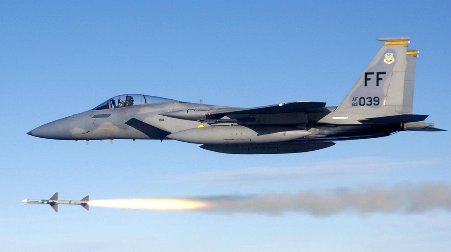 F-15C Eagle firing an AIM-7 Sparrow missile in a BVR engagement