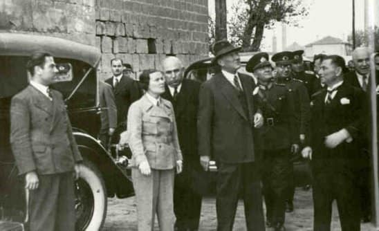 Ataturk and Sabiha Gokcen in Diyarbakir