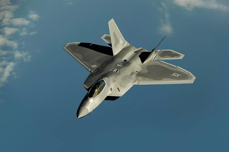 F-22 Raptor: The Winner America Stopped Building