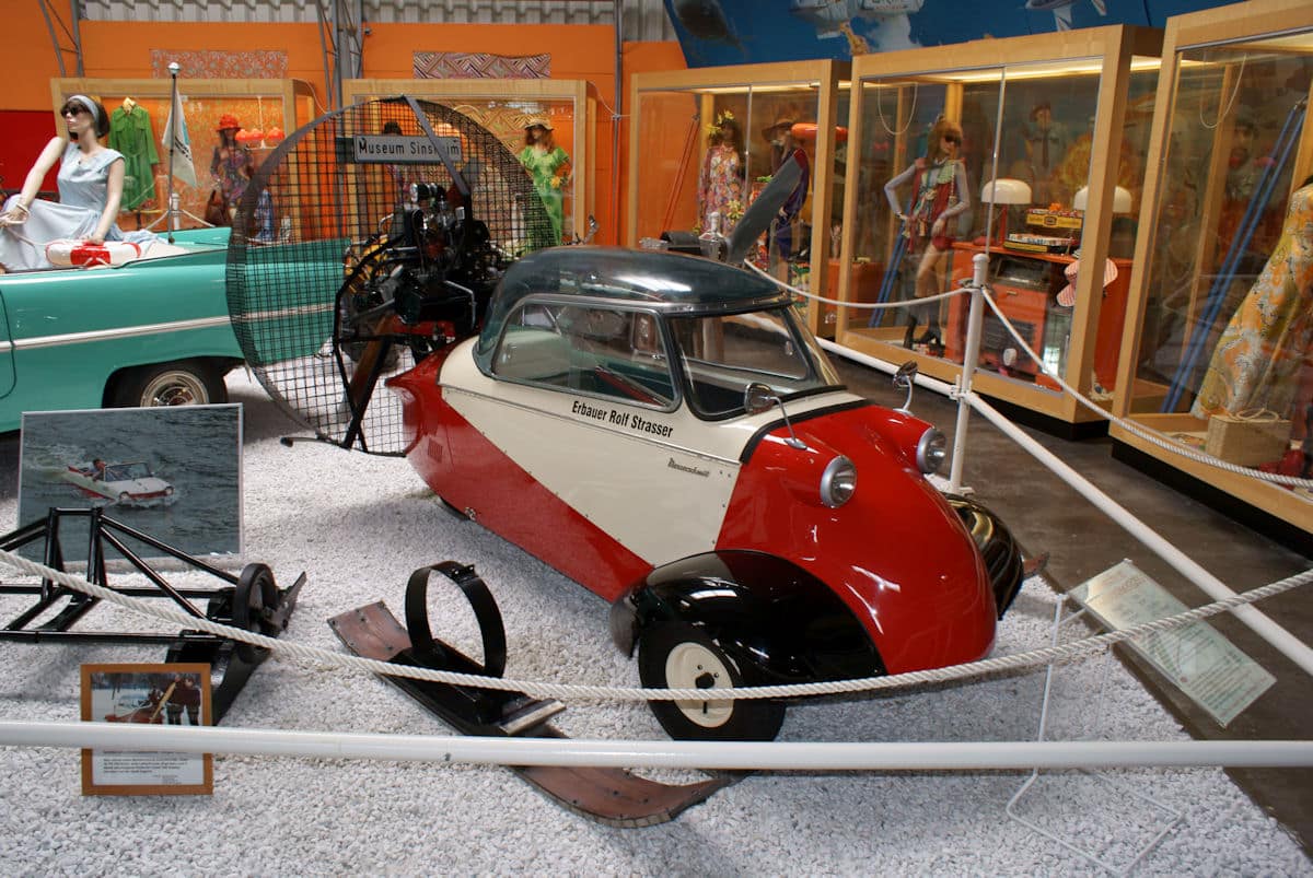 A Messerschmitt KR200 Kabinenroller with its bubble canopy