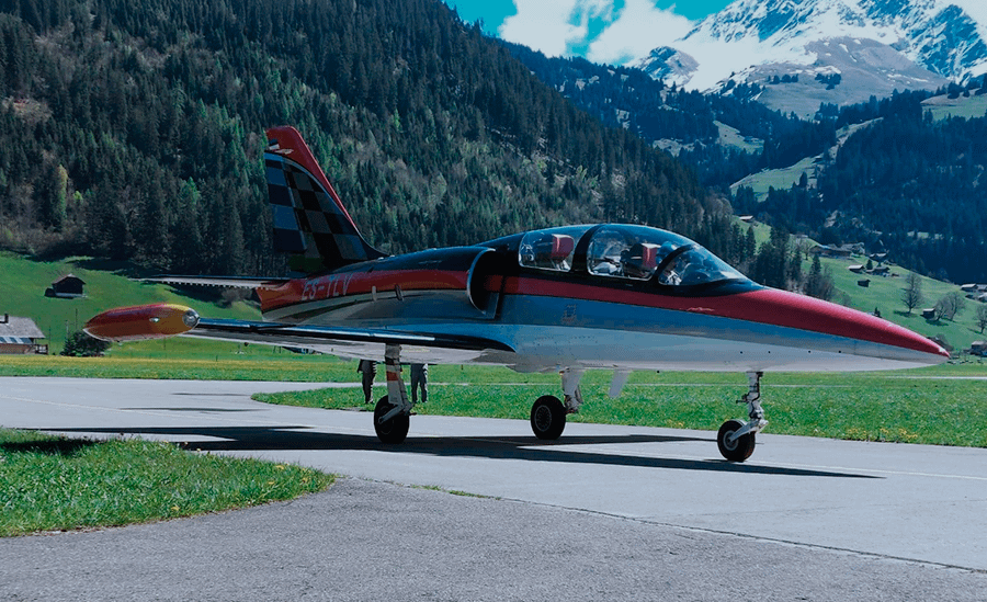 st-stephan-mountains-l-39 Hawker Hunter fliegen in der Schweiz