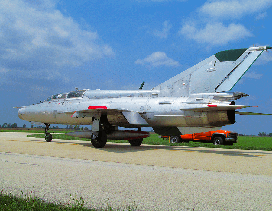 MiG-21-flight1 L-39 Albatros fliegen