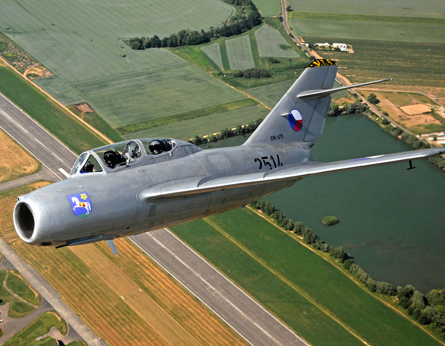 MiG-15 Fagot fliegen