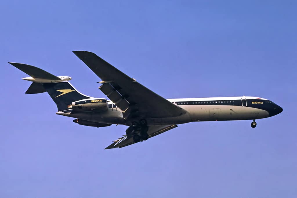 A BOAC Vickers VC10 on finals into Heathrow