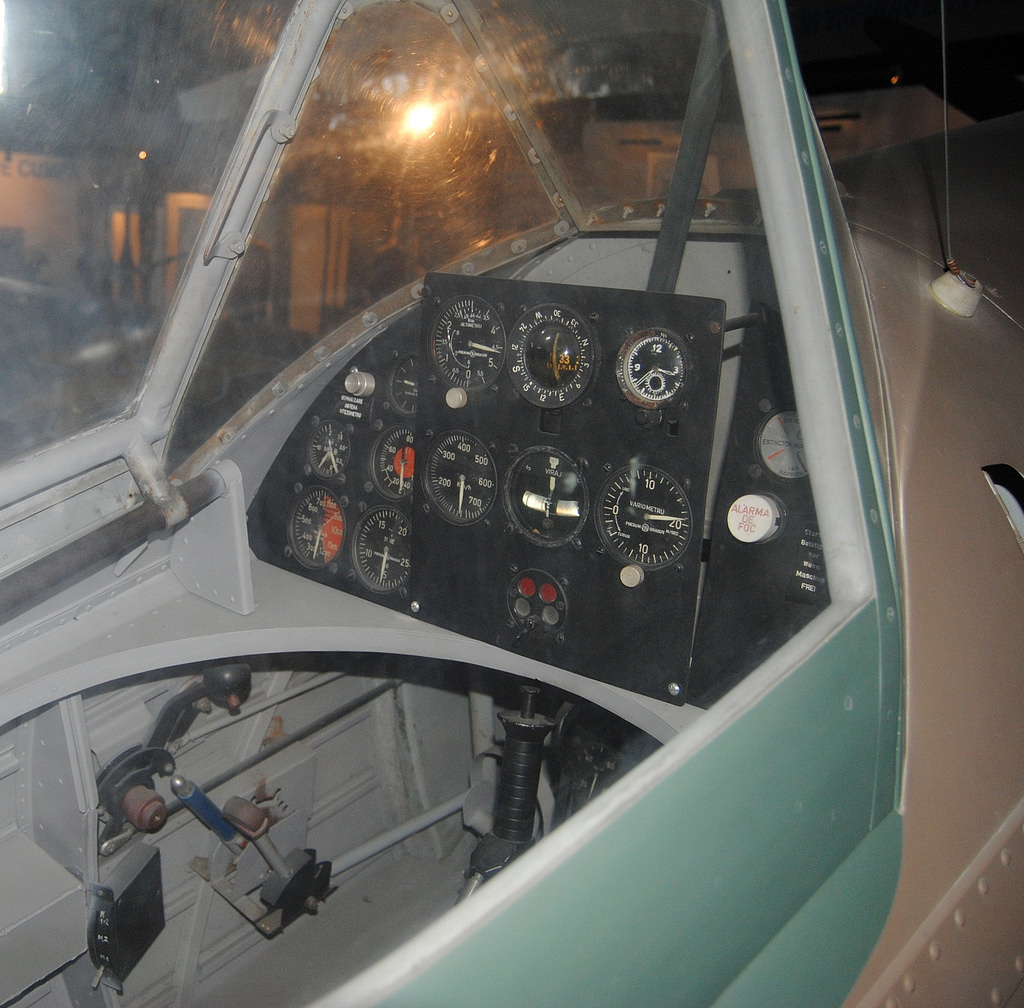 Cockpit detail of an IAR 80