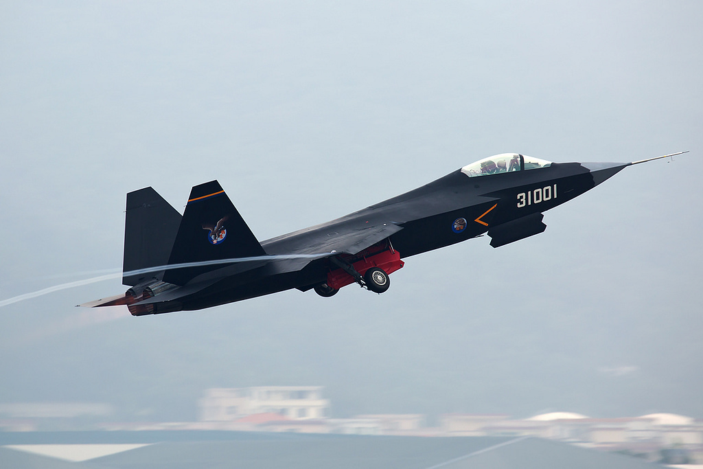 Shenyang FC-31 J-31 stealth fighter demonstrator in flight