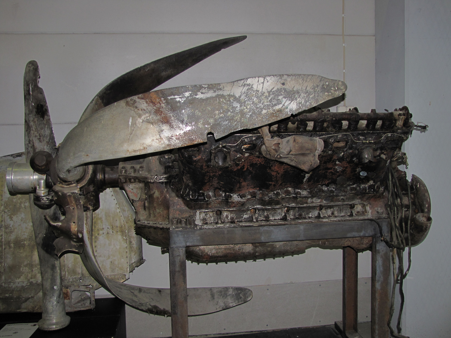 Klimov M-103 V12 engine of a Tupolev SB-bis