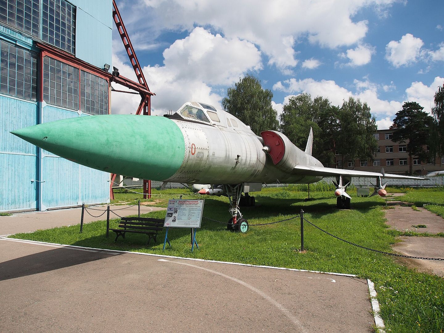Tupolev Tu-128 Fiddler, the world’s largest fighter