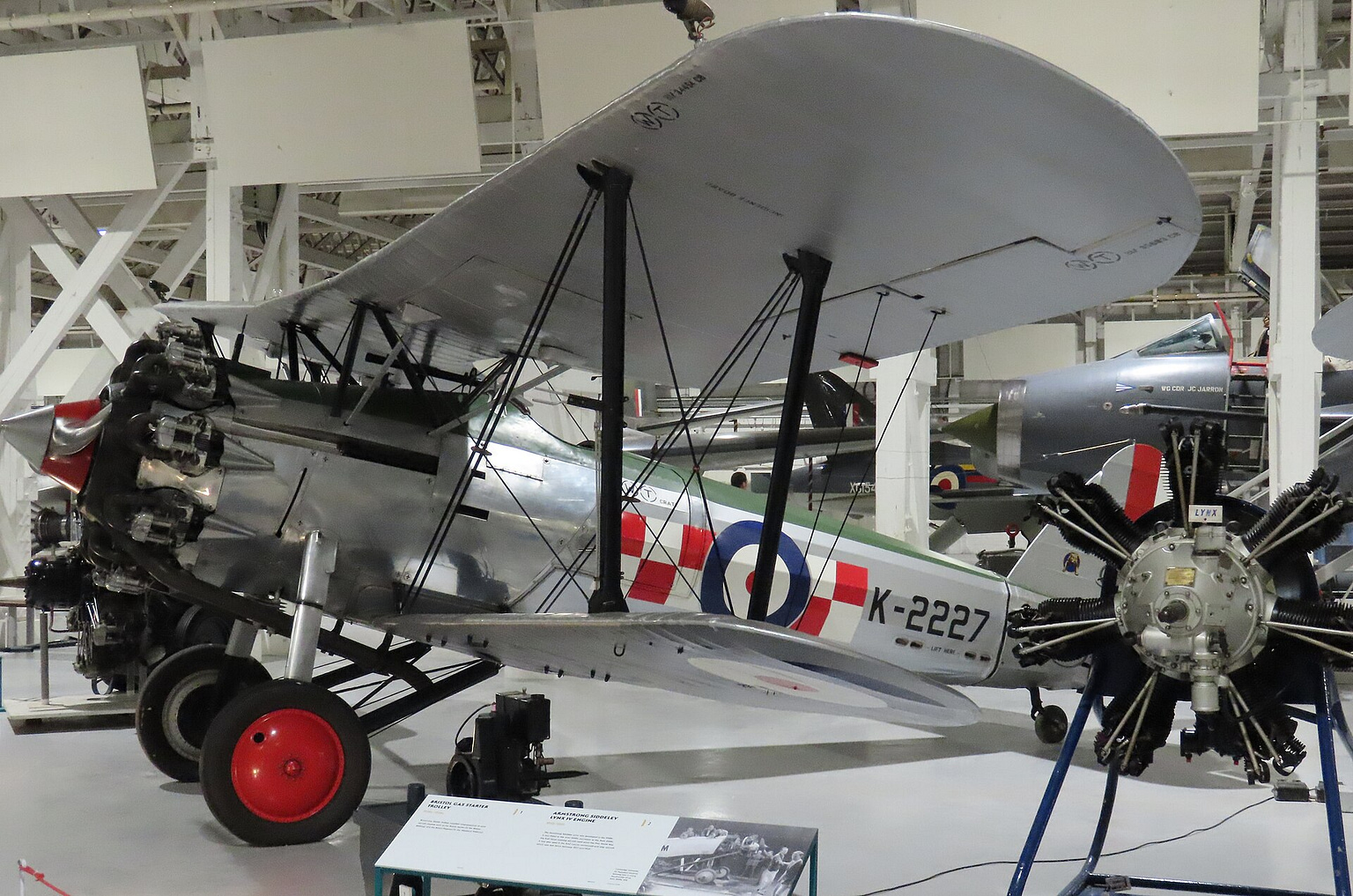 Cockpit and forward fuselage detail of the RAF Museum Bulldog. Photo: Ad Meskens / Wikimedia Commons (CC BY-SA