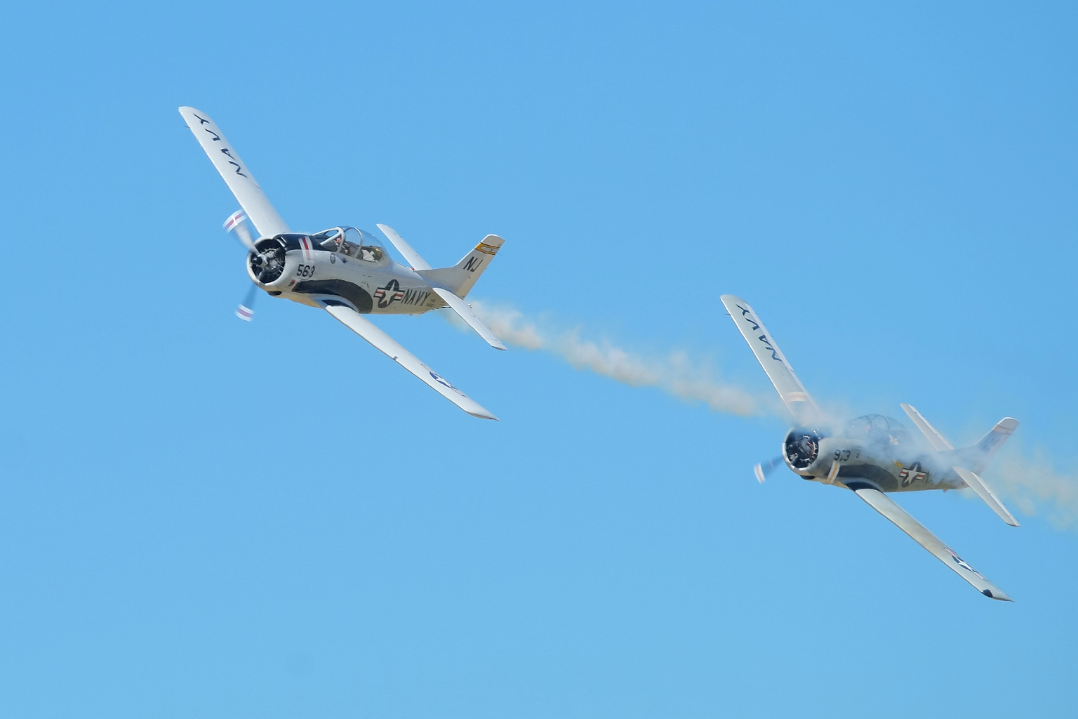 North American T-28 Trojan trainers flying in formation