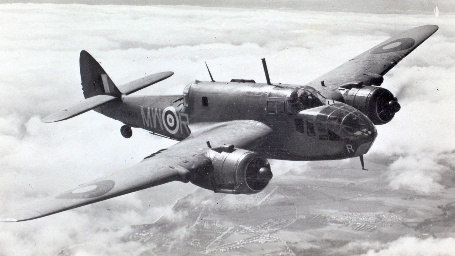 Bristol Taurus sleeve-valve radial engine of the Bristol Beaufort