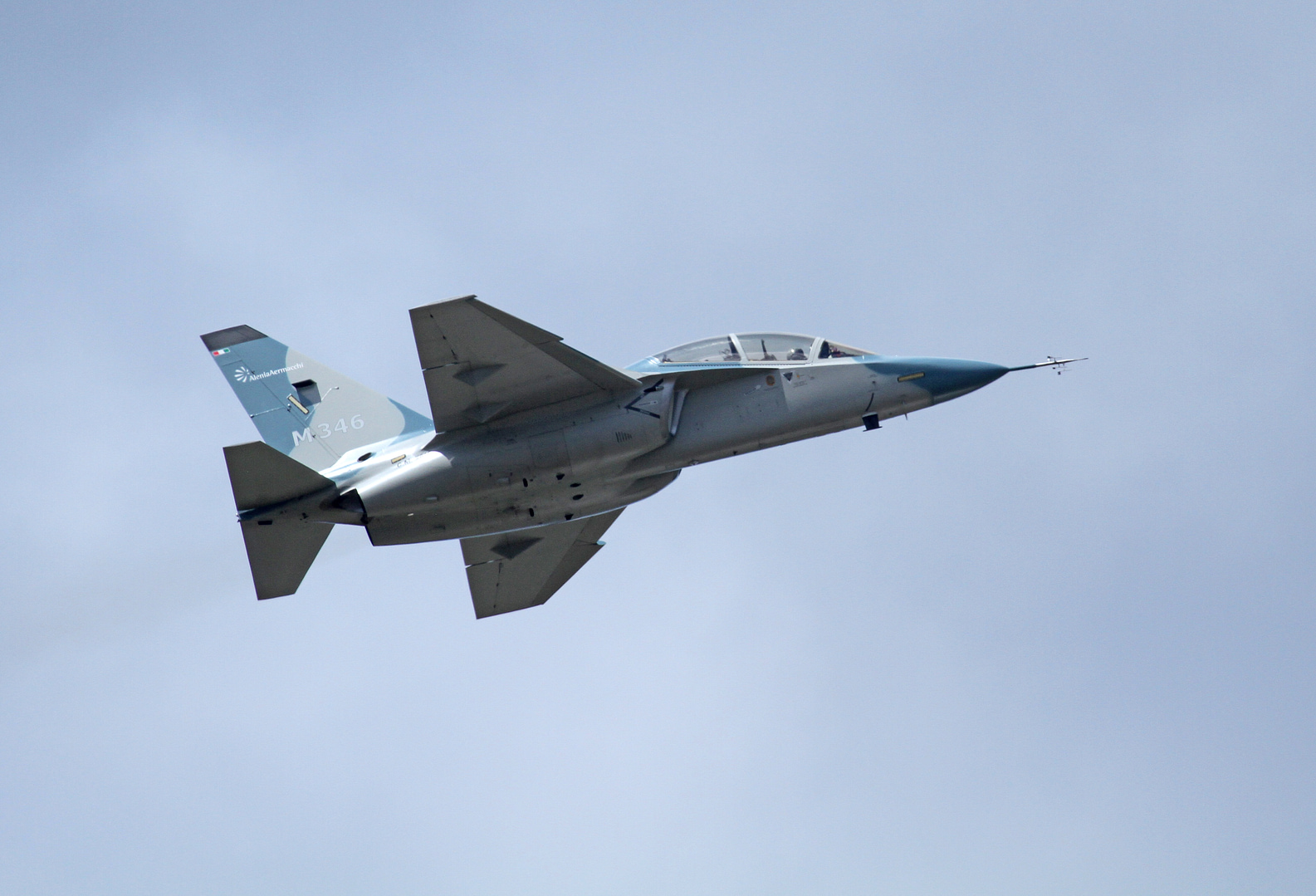 Aermacchi Leonardo M-346 Master advanced jet trainer banking in flight