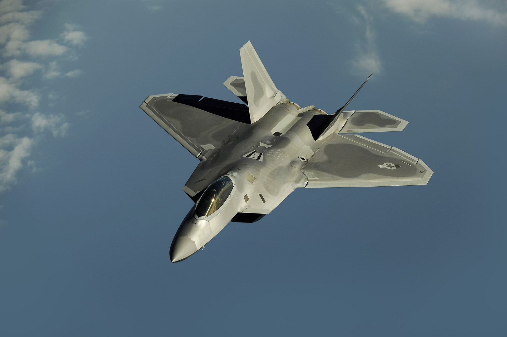 Lockheed Martin F-22 Raptor — History, Specs & Stories | MiGFlug
