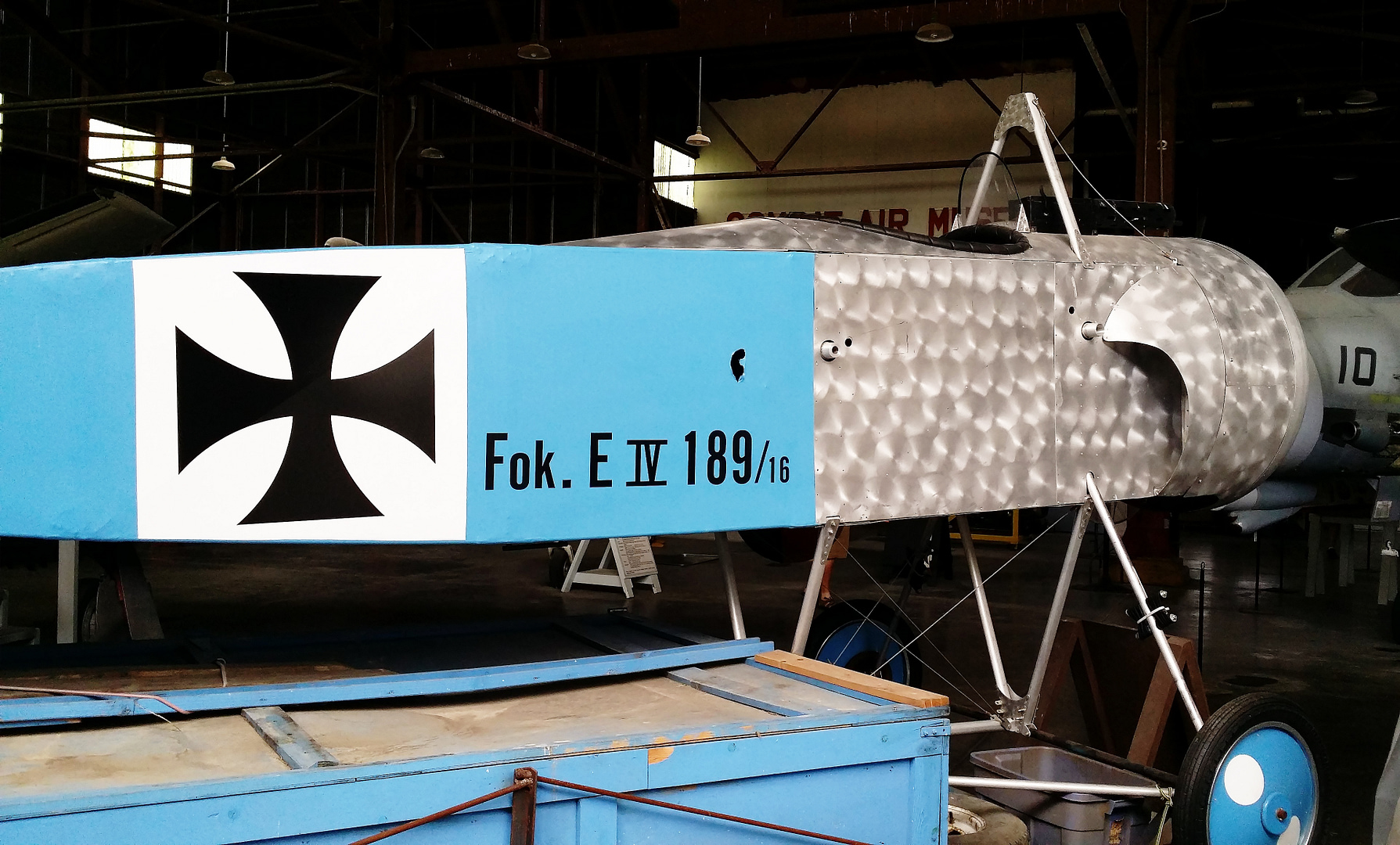 Full-scale Fokker E.IV replica, the twin-gun final Eindecker variant