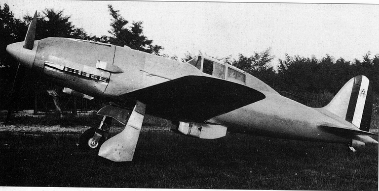 An early Macchi C.202 Folgore prototype