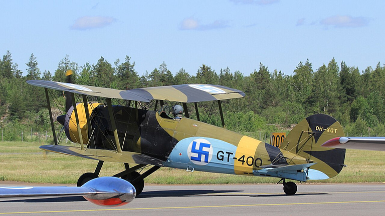 Gloster Gauntlet