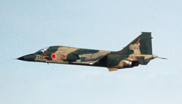 Mitsubishi F-1