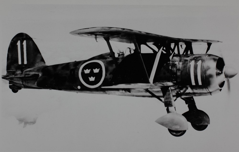 A Fiat CR.42 Falco in Italian service