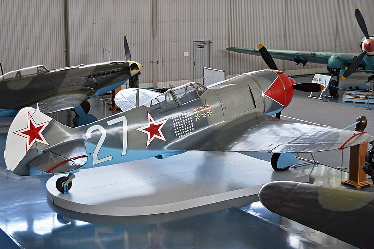 Lavochkin La-5 / La-7
