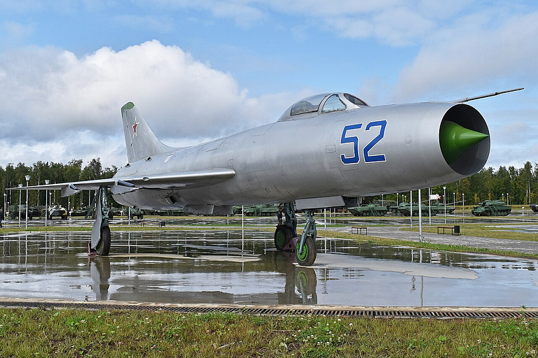 Sukhoi Su-9 / Su-11