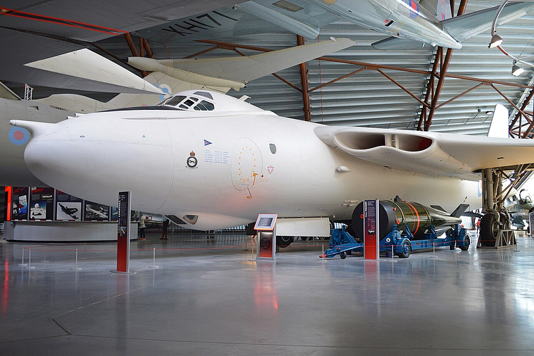 Vickers Valiant