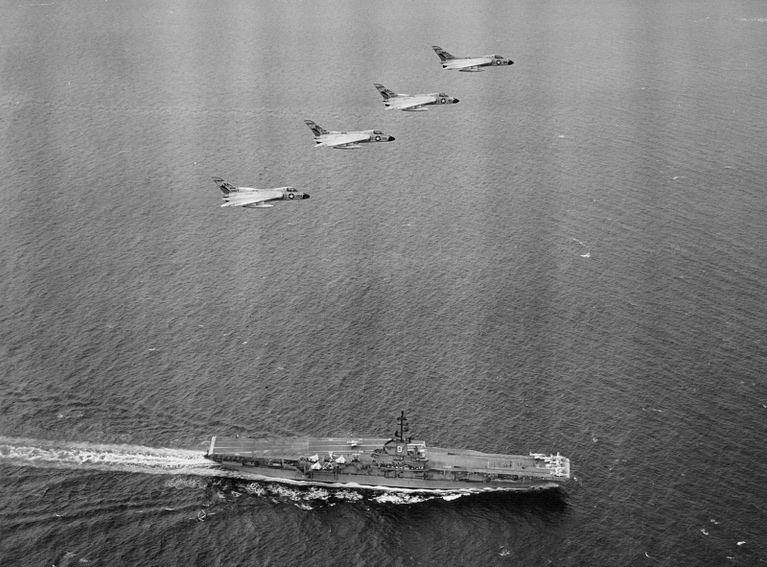 Four VF-13 Skyrays over USS Essex in 1960 the rounded delta planform from above.