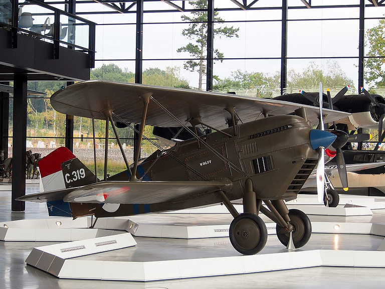 Curtiss P-6 Hawk