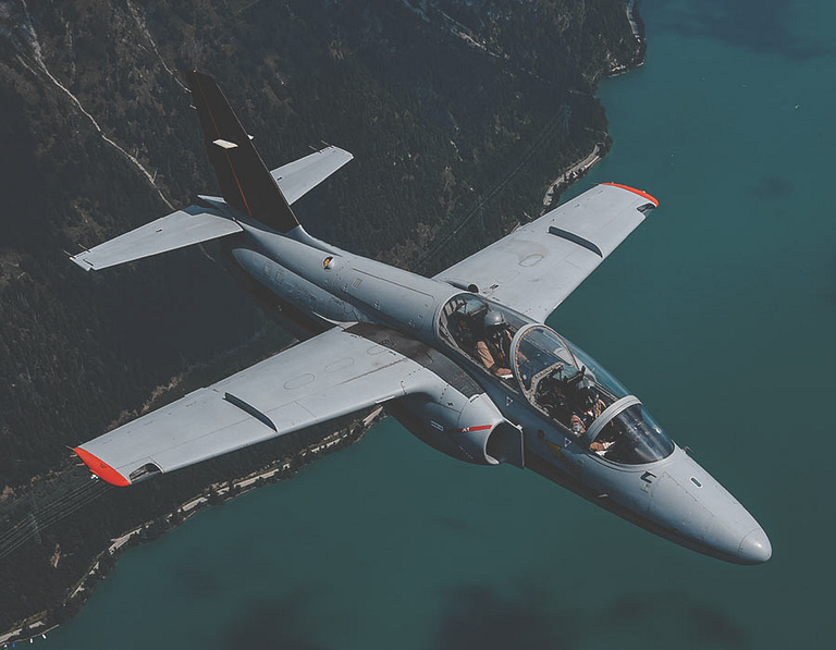 SIAI-Marchetti S.211