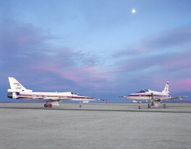 Both X-29s together on the Edwards lakebed the entire fleet was just two aircraft.