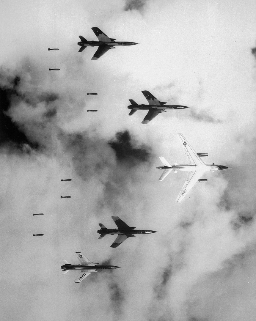 Douglas B-66 Destroyer leading a formation releasing bombs over Vietnam. Photo: US Air Force, public domain.