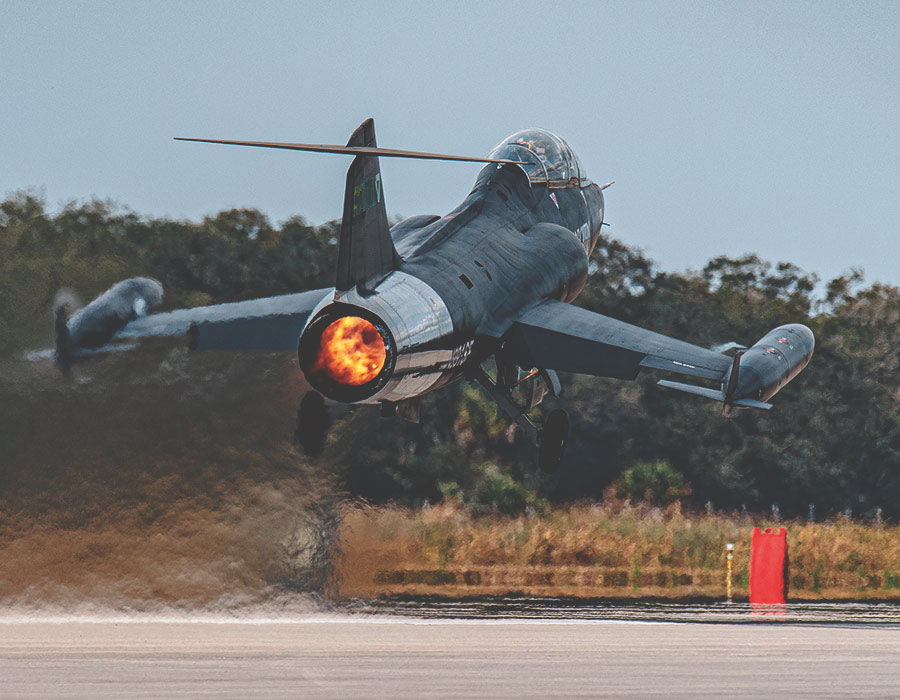 f104-starfighter-afterburner-21 Hawker Hunter fliegen in der Schweiz