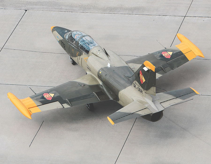 l-39-tschechien-02-21 Hawker Hunter fliegen in der Schweiz