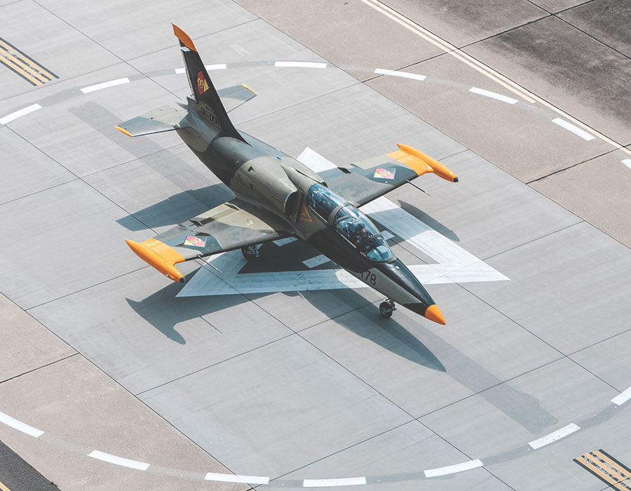 l-39-tschechien-03-21 Hawker Hunter fliegen in der Schweiz