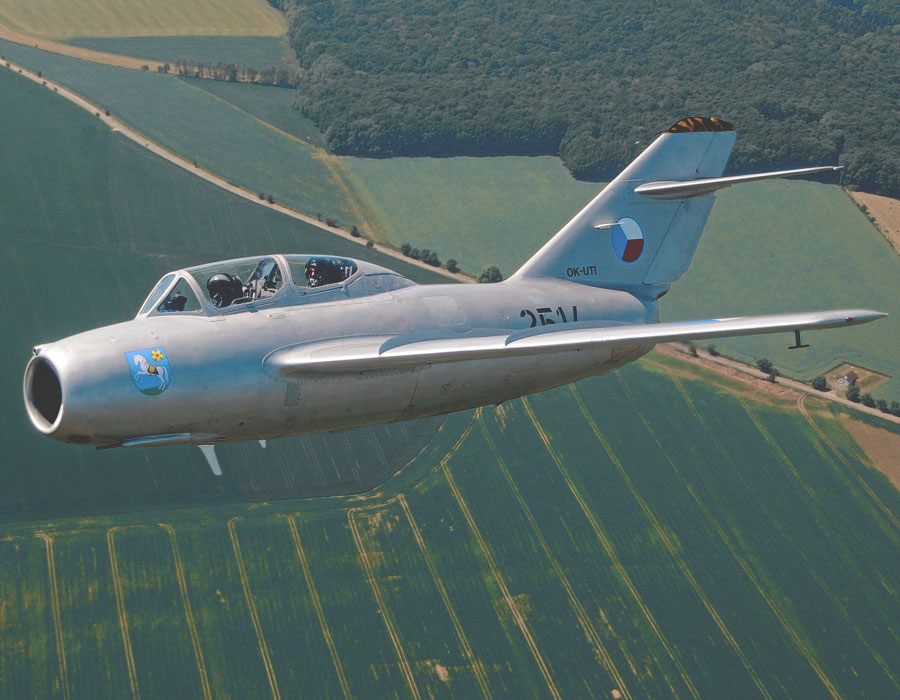 mig-15-fagot-fighter-mo-21 MiG-15 Fagot - Jet Warbird Legende