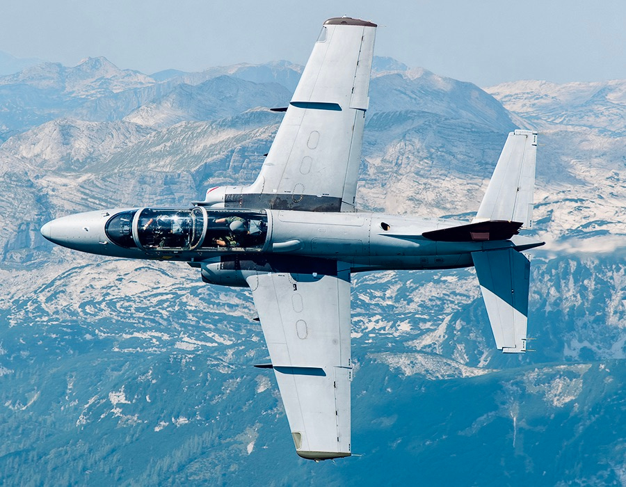 Hawker Hunter fliegen in der Schweiz
