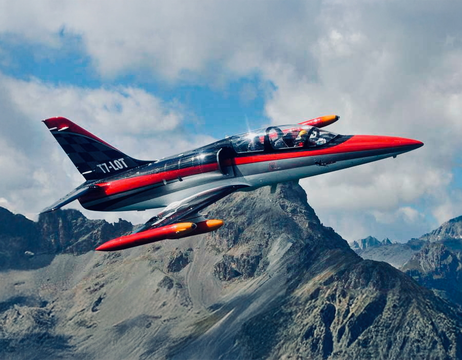 Hawker Hunter fliegen in der Schweiz