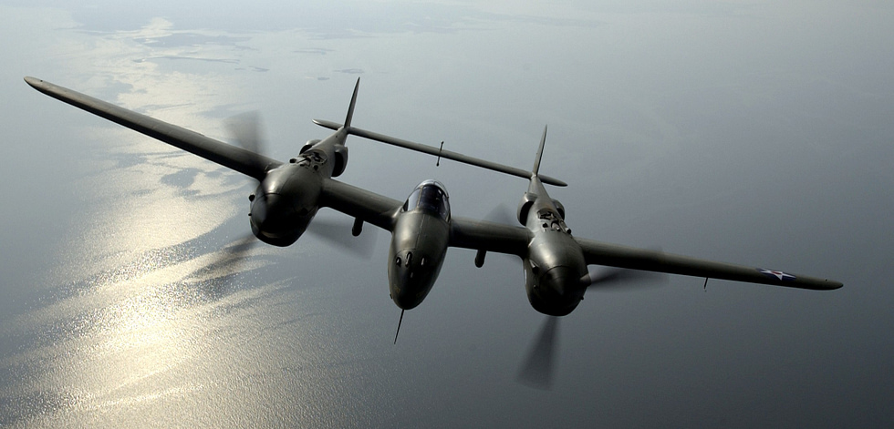Head-on: every gun sat in the central nacelle, firing straight ahead with no convergence.