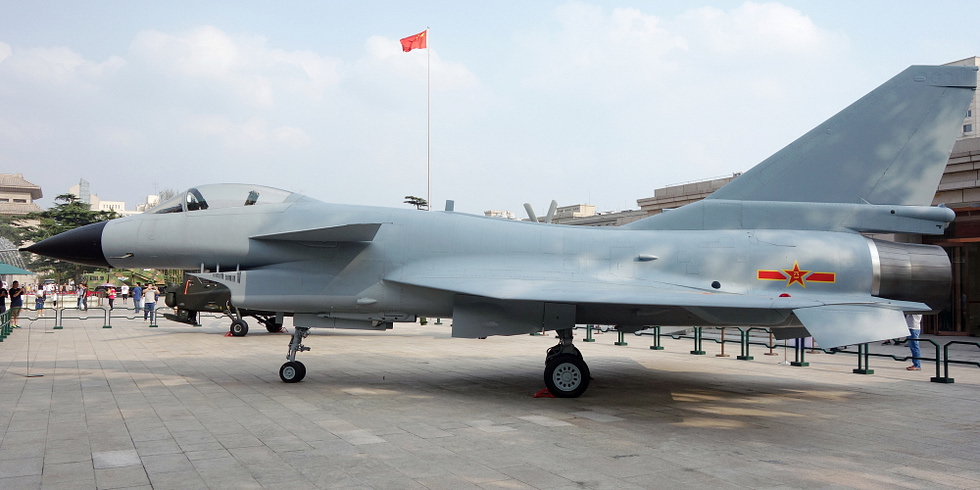 A Chengdu J-10 in flight the canard-delta layout that defines the type.