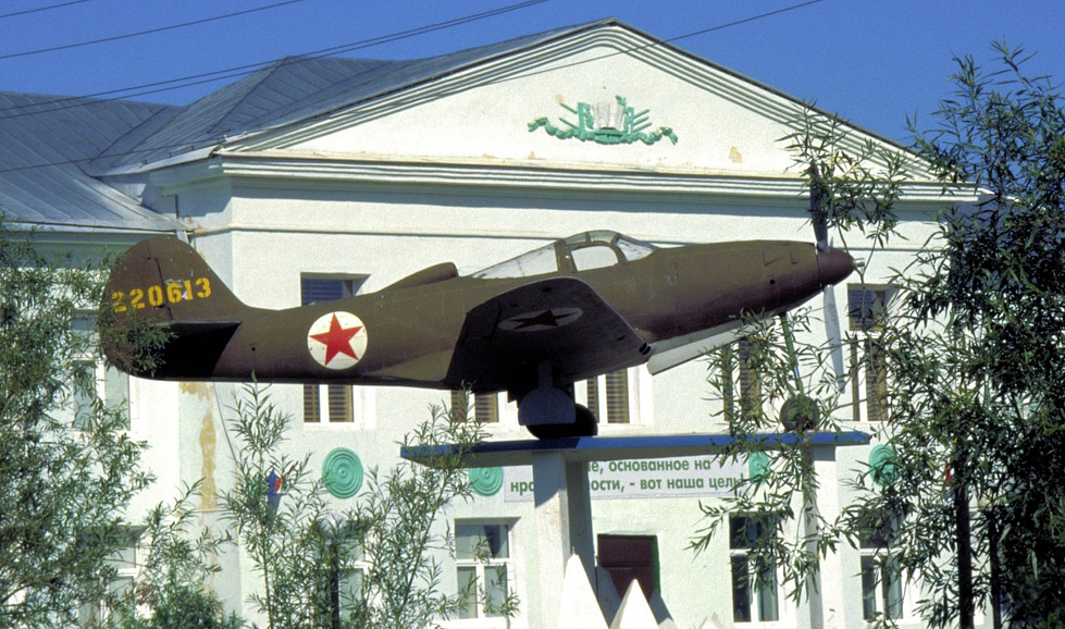 A P-39 in Soviet markings nearly half of all Airacobras went east under Lend-Lease.