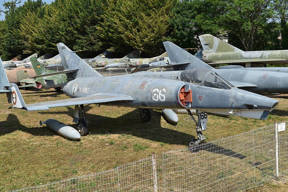 A Dassault Étendard IVP the reconnaissance variant that served until 2000.