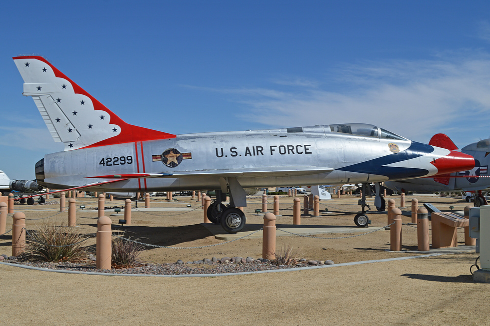 A preserved F-100D painted in USAF Thunderbirds display colours.