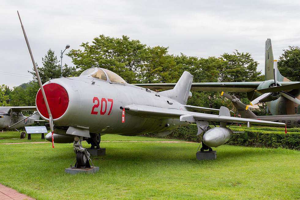A MiG-19 Farmer (tail 207) preserved at the War Memorial of Korea in Seoul.
